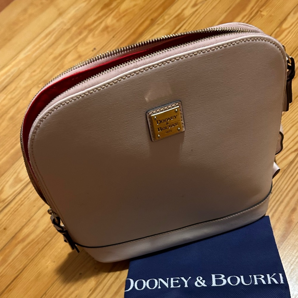 Dooney&Bourke